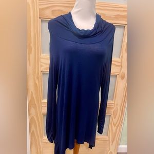 Navy Blue Shark Tooth Hem Shirt Size L